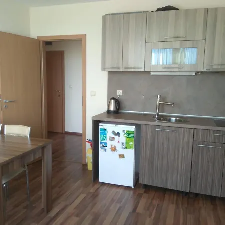 Nadin Amadeus Xix Apartament *
